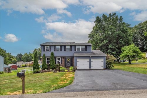 159 Fox Run Rd, Cranberry Twp, PA, 16066-4039 | Card Image