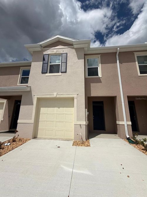 2312 Gifford Dr, DAVENPORT, FL, 33837-1585 | Card Image