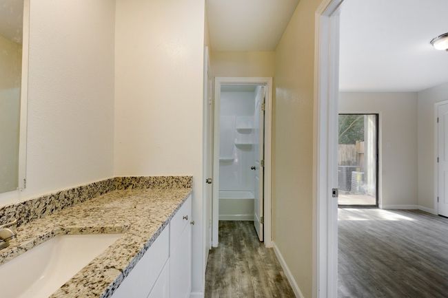 APT-103 - 4307 S 1 St St, Condo with 1 bedrooms, 1 bathrooms and 2 parking in Austin TX | Image 19