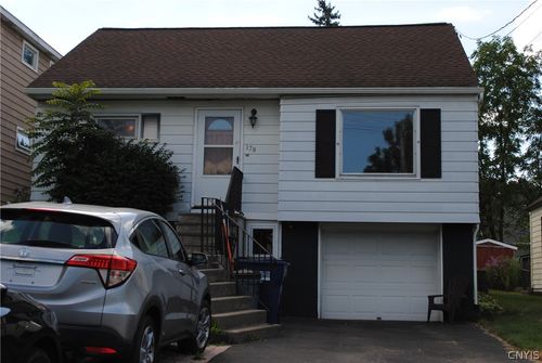 178 Hillsdale Ave, Syracuse, NY, 13206-2952 | Card Image