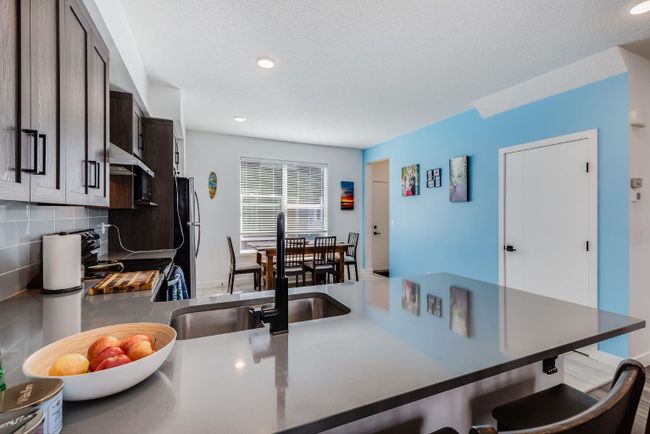 308 Silverado Skies Common Sw, Home with 2 bedrooms, 2 bathrooms and 3 parking in Calgary AB | Image 7