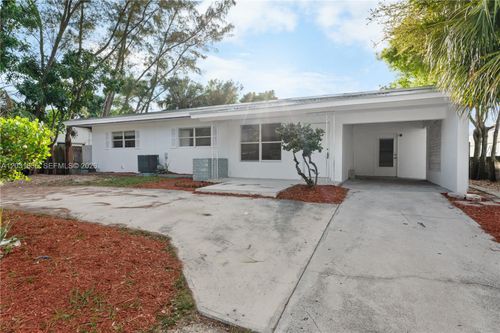 3061 Ne 4th Ave, Wilton Manors, FL, 33334-2047 | Card Image