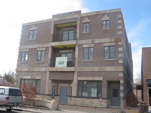 203-241 Broadway St, Eagle, CO, 81631-6529 | Card Image