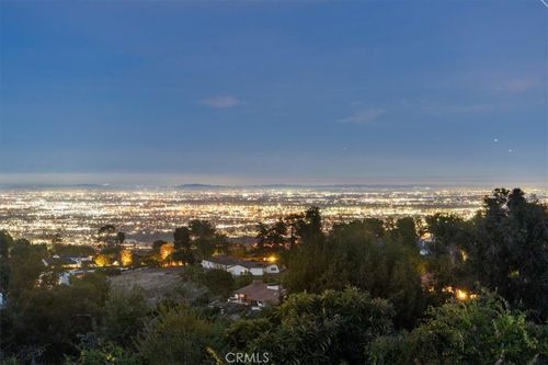 15 Chuckwagon Rd, Rolling Hills, CA, 90274-5223 | Card Image