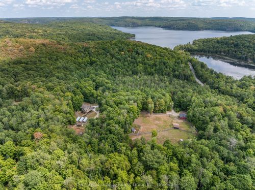 1071 Dardanelles Rd, Haliburton, ON, K0M1S0 | Card Image