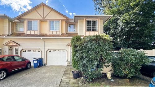 7-21409 Dewdney Trunk Rd, Maple Ridge, BC, V2X3G5 | Card Image