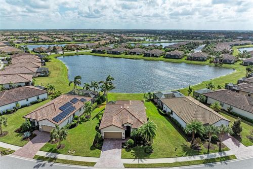 6547 Willowshire Way, BRADENTON, FL, 34212-3304 | Card Image