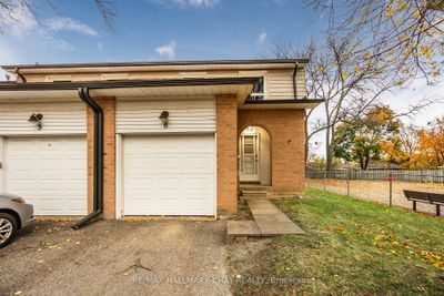 6 - 2 Bernick Dr, Condo with 3 bedrooms, 2 bathrooms and 2 parking in Barrie ON | Image 2