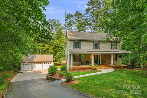 212 Riva Ridge Dr, Fairview, NC, 28730-9764 | Card Image