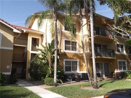 204-8701 Wiles Rd, Coral Springs, FL, 33067-1846 | Card Image