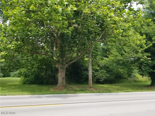 7668 Murray Ridge Rd, Elyria, OH, 44035-2011 | Card Image