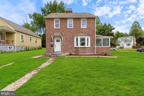 2318 Cloville Ave, BALTIMORE, MD, 21214-1507 | Card Image