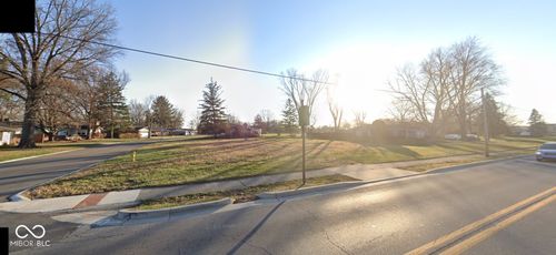 605 W Main St, Carmel, IN, 46032-1401 | Card Image