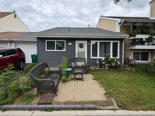 413 Wildwood Ct, Romeoville, IL, 60446-1063 | Card Image