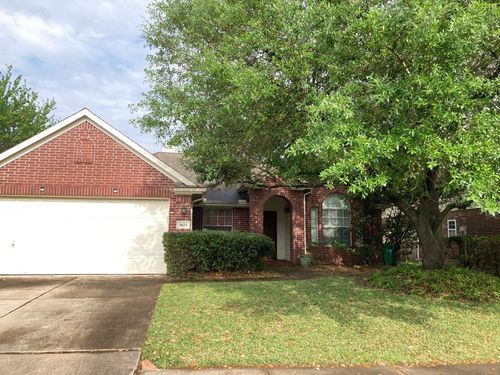 8634 Westcove Cir, Houston, TX, 77064-8610 | Card Image