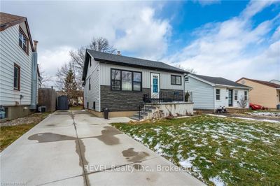 6127 Arad St, House other with 1 bedrooms, 1 bathrooms and 6 parking in Niagara Falls ON | Image 1