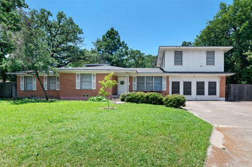 2007 Kayewood Dr, Denton, TX, 76209-2107 | Card Image