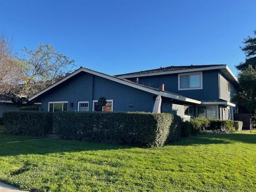 apt-4-4200 Diamond St, Capitola, CA, 95010-3058 | Card Image