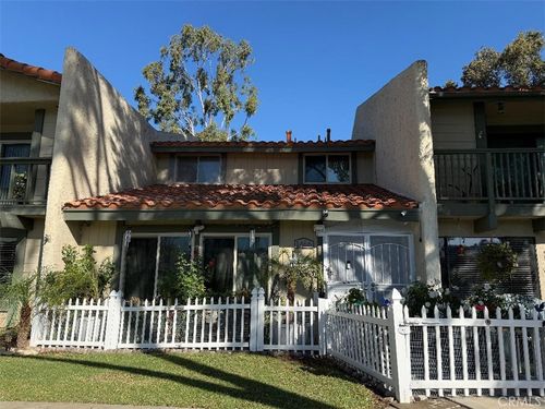 1466 Camelot Dr, Corona, CA, 92882-7000 | Card Image
