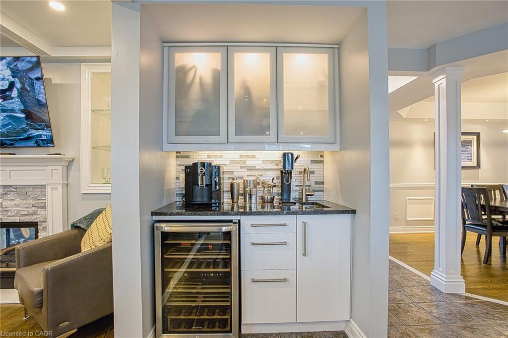 Residential in Waterdown 5