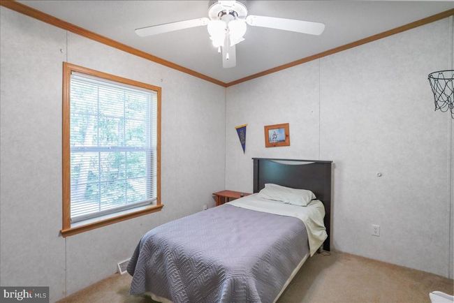 6194 Milo School Rd, House other with 4 bedrooms, 3 bathrooms and null parking in GREAT CACAPON WV | Image 20