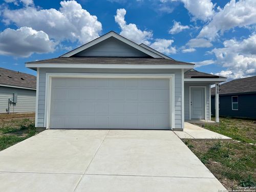 9175 Colonel Trail, Seguin, TX, 78155 | Card Image