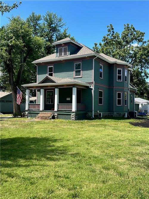 1004 S Willow St, Ottawa, KS, 66067-3247 | Card Image