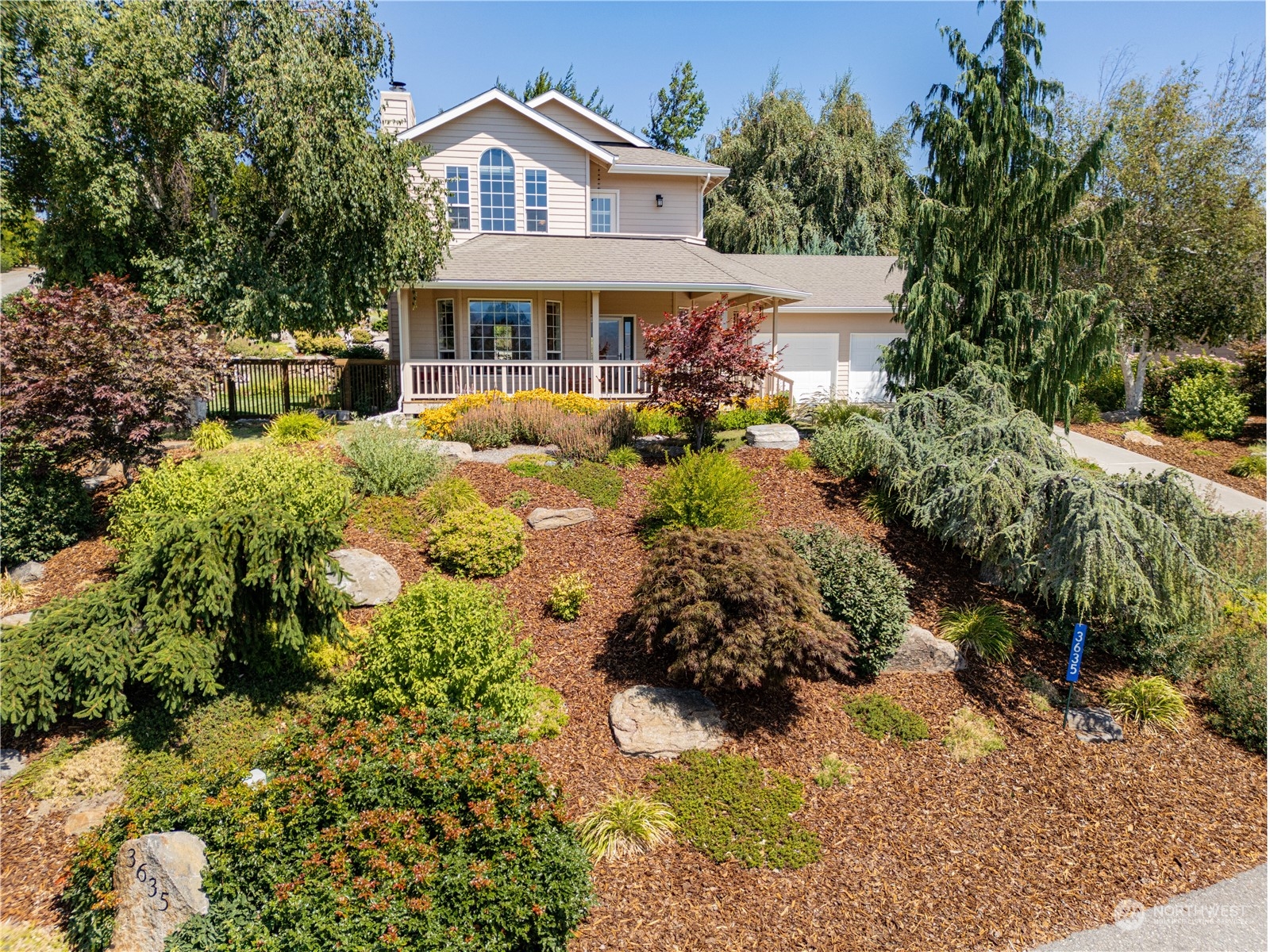 Burchvale Rd, Wenatchee, WA 98801