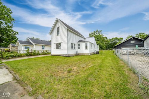 1917 Cedar St, Anderson, IN, 46016-3934 | Card Image