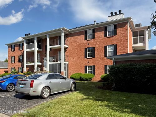 1305 Donard Park Ave, Louisville, KY, 40218-2182 | Card Image