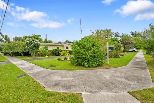 85 Nw 21st St, Homestead, FL, 33030 | Card Image
