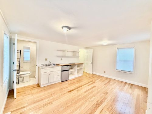 2-19 Common St, Weymouth, MA, 02188-1520 | Card Image