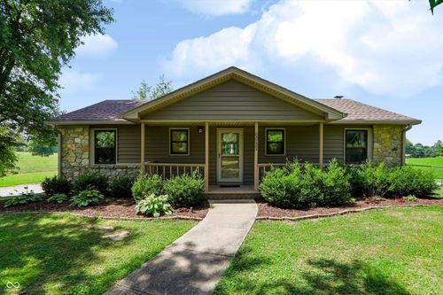 6982 S 125 W, Trafalgar, IN, 46181-9297 | Card Image