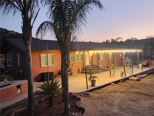 33275 Cottonwood Rd, Nuevo, CA, 92567-9271 | Card Image