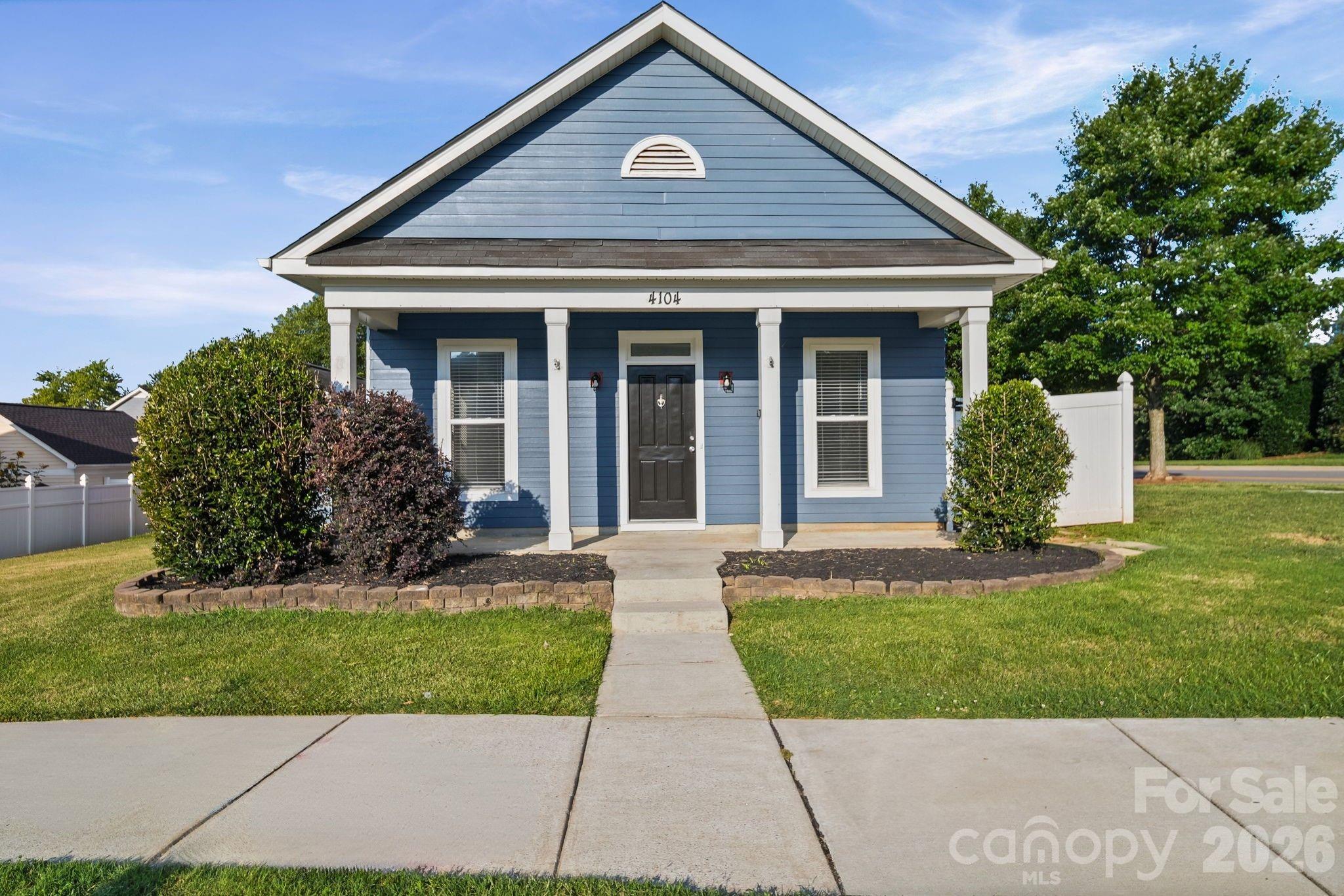 Residential in Huntersville