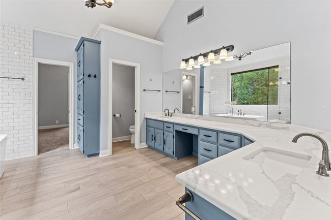 1010 Brookhollow Cir, House other with 4 bedrooms, 4 bathrooms and 5 parking in Salado TX | Image 27
