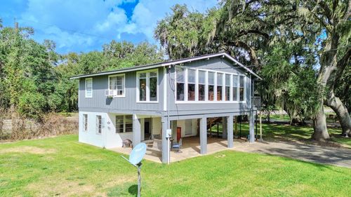 11 Plantation Dr, Damon, TX, 77430 | Card Image