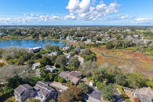 32 Sunset Ln, Chatham, MA, 02633-2461 | Card Image