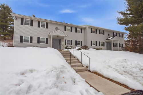 apt-b-8 Ivy Ct, Fishkill, NY, 12524-2624 | Card Image