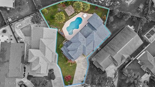 1742 Nicklaus Dr, MELBOURNE, FL, 32935-4445 | Card Image