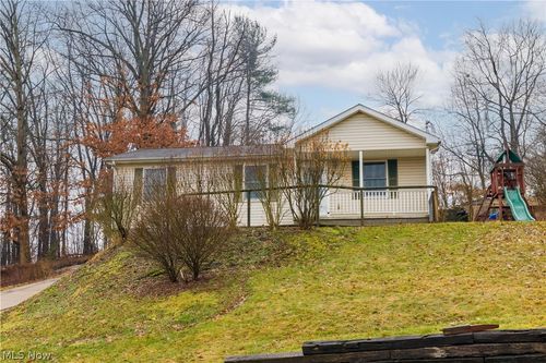 701 W Line St, Minerva, OH, 44657-1531 | Card Image