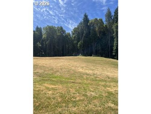 570 Tunnel Rd, Glendale, OR, 97442-9708 | Card Image