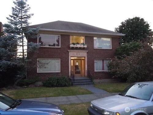 2311 Yale Ave E, Seattle, WA, 98102-3317 | Card Image