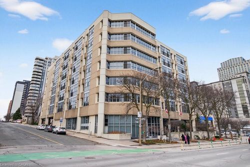 120 Jackson St W, Hamilton, ON, L8P0A4 | Card Image