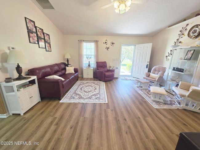 231 3 Rd St W, House other with 2 bedrooms, 2 bathrooms and null parking in BALDWIN FL | Image 6