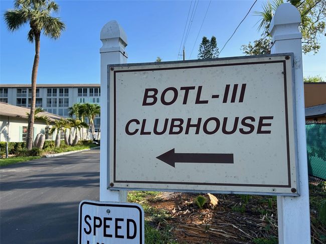 515 - 3272 Lake Bayshore Dr, Condo with 2 bedrooms, 2 bathrooms and null parking in BRADENTON FL | Image 46