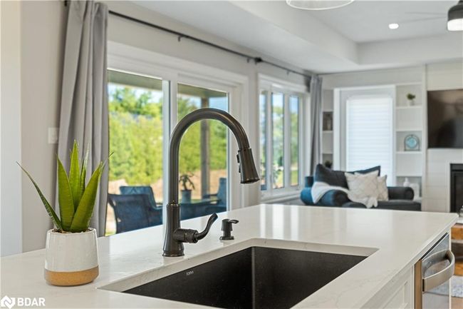 56 Mctavish Cres, House other with 3 bedrooms, 2 bathrooms and 6 parking in Ripley ON | Image 15