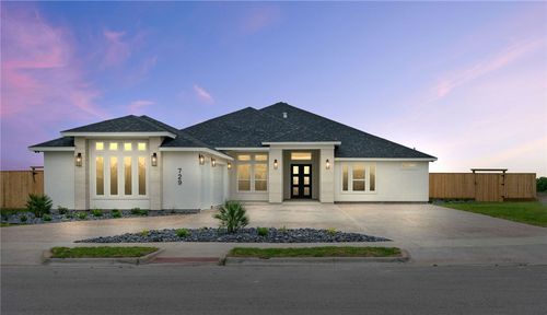 729 Papa Mori Dr, Corpus Christi, TX, 78414-2495 | Card Image