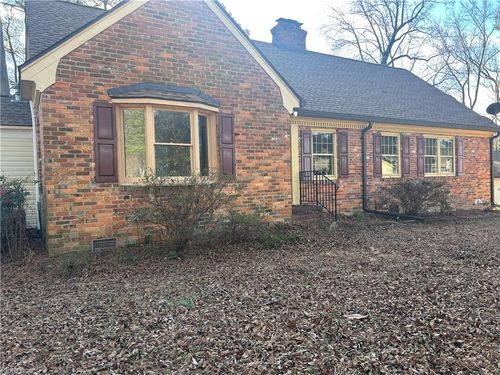 9100 Cedar Crest Ln, Suffolk, VA, 23436-1204 | Card Image