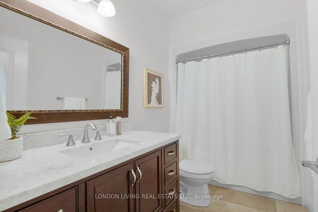 2820 Devon Rd, House other with 4 bedrooms, 3 bathrooms and 4 parking in London ON | Image 19